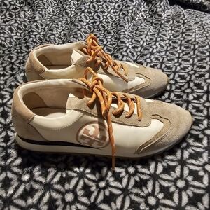 Tory Burch Annie Nylon Runner/Nat Suede